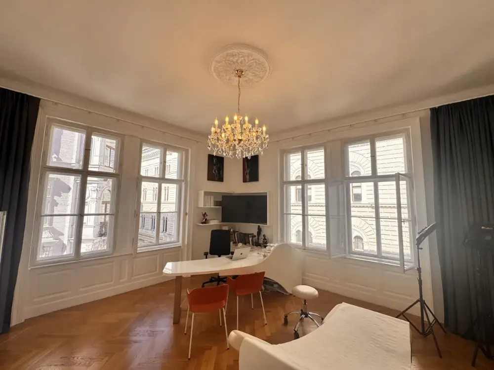 Ordinationsraum von Dr. Sporn in der Rosengasse, Wien Innere Stadt